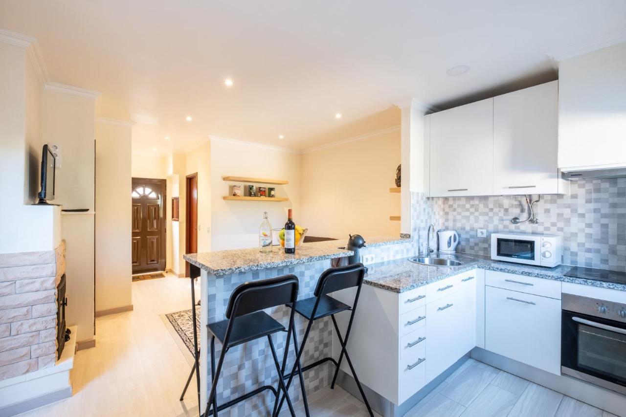 #031 Golden Lavender By Holidays Appartement *